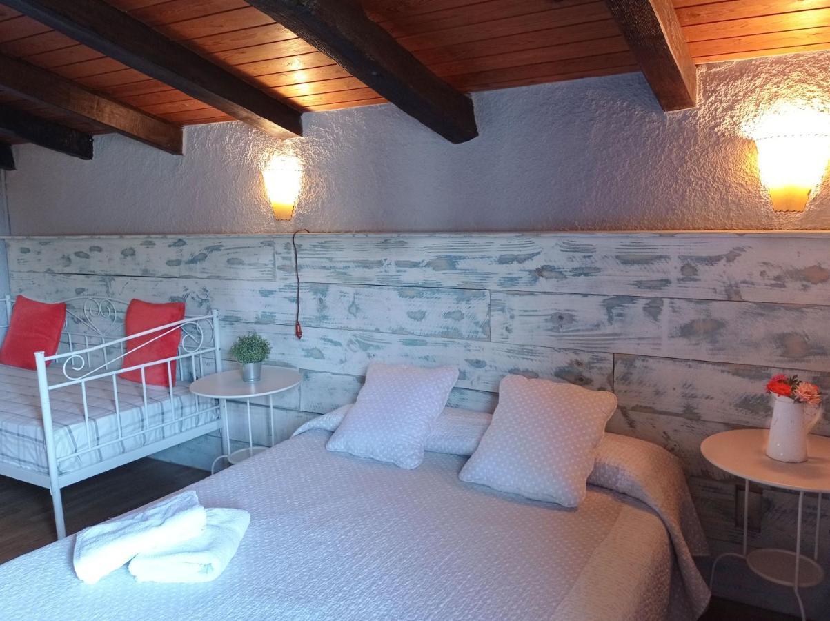 Can Janot Villa Olot Luaran gambar