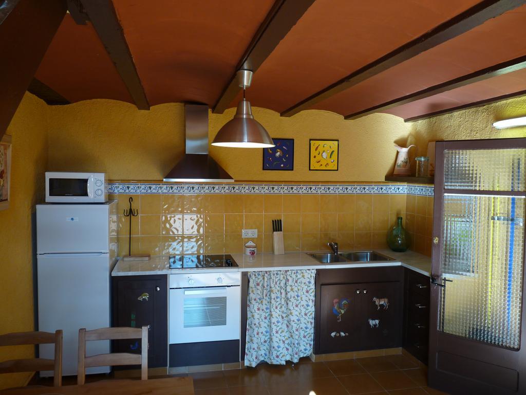 Can Janot Villa Olot Luaran gambar